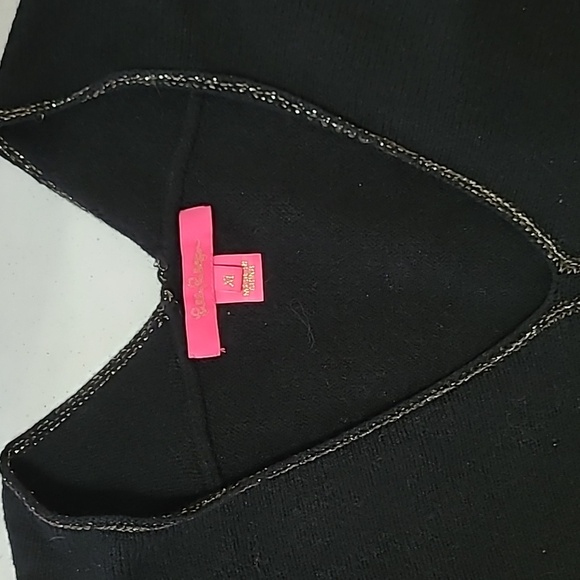 Lilly Pulitzer classic black sweater featuring metallic threading size XL - Picture 4 of 8